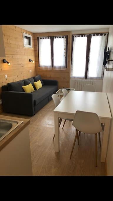 Appartement Cosy Val Louron Au Pied Des Pistes Génos Extérieur photo
